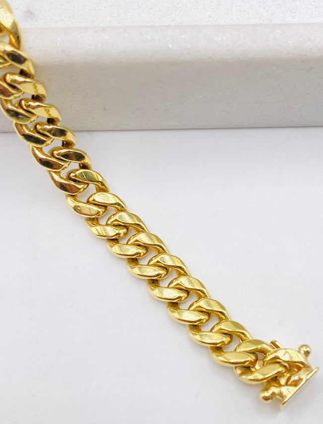 Guilla Mónaco pies 14k 6.7mm x 24cm