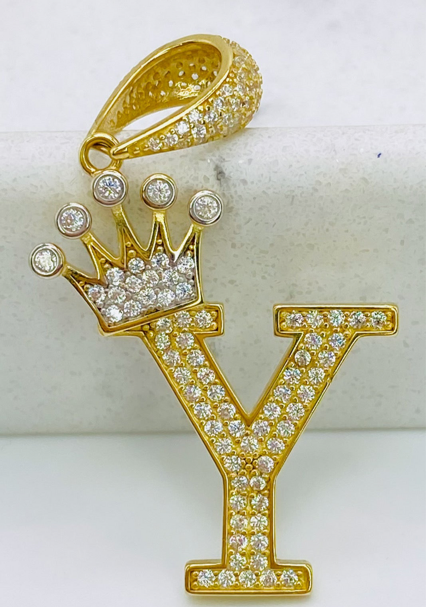 Medalla letra 18k 4cm x 2cm