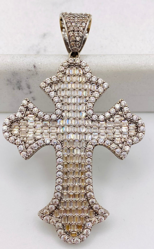 Cruz blanca 14k, 4cm x 7cm