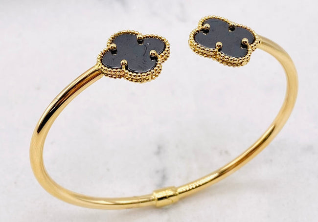 Pulsa tipo vancleef talla18, 14k