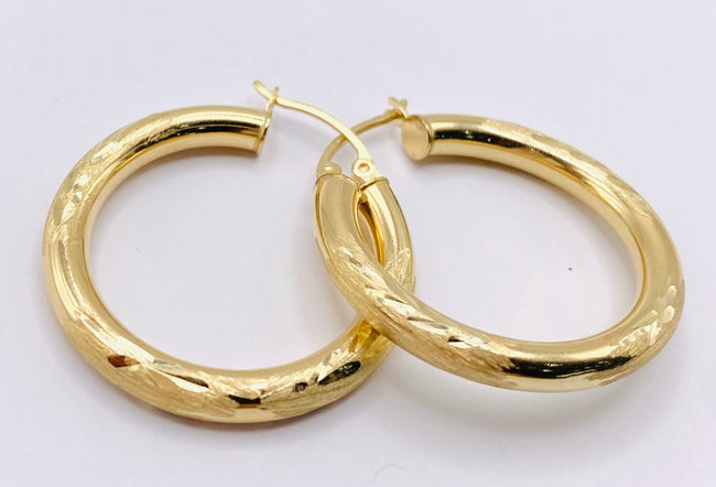 Argollas. 14k,  3.90mm x 3cm