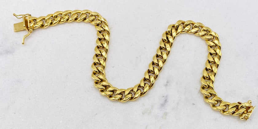 Guilla Mónaco pies 14k 6.7mm x 24cm