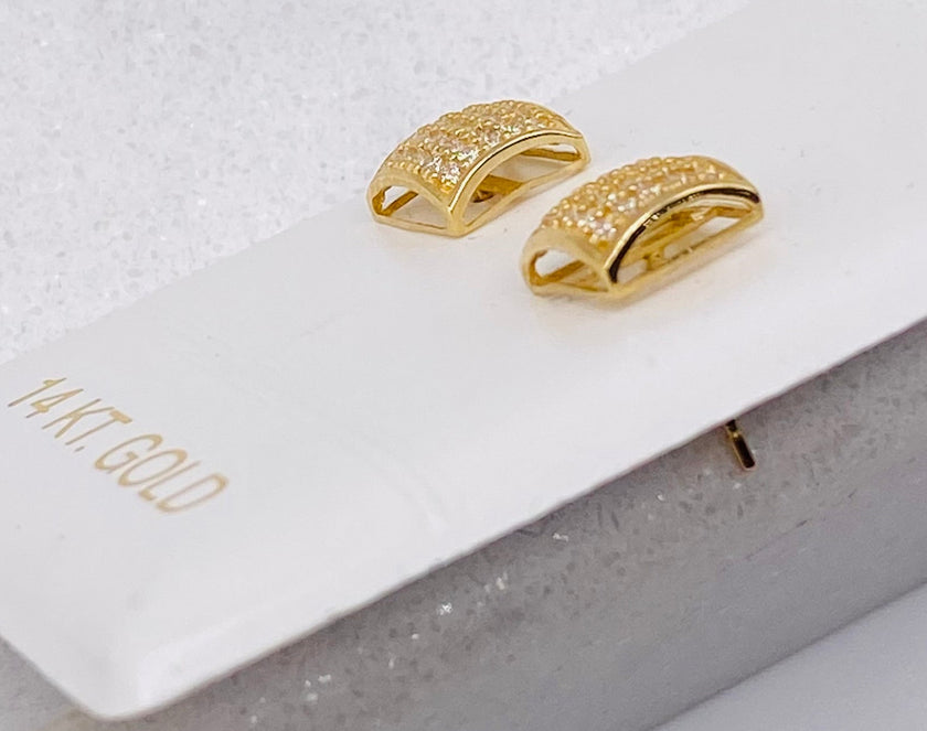 Aretes cuadrado 14k, 7.1mm