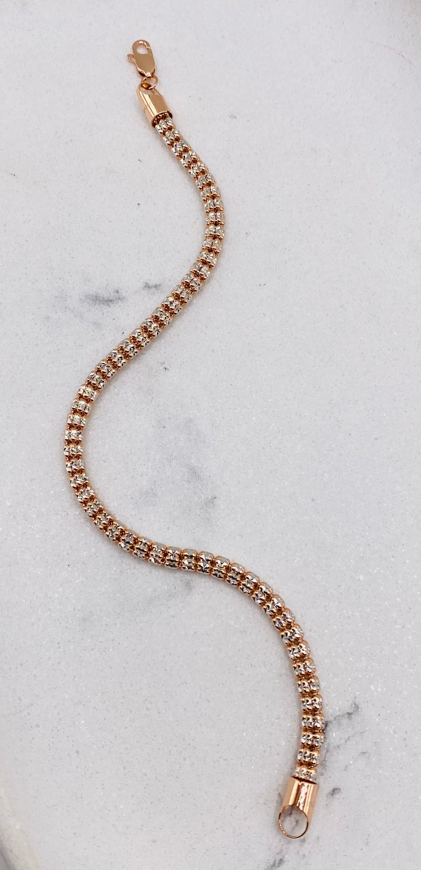 Guillo luna ice rosa 14k, 21cm x 3.8mm