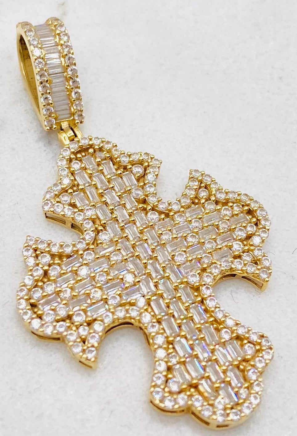 Medalla 14k. 5cm x 2cm