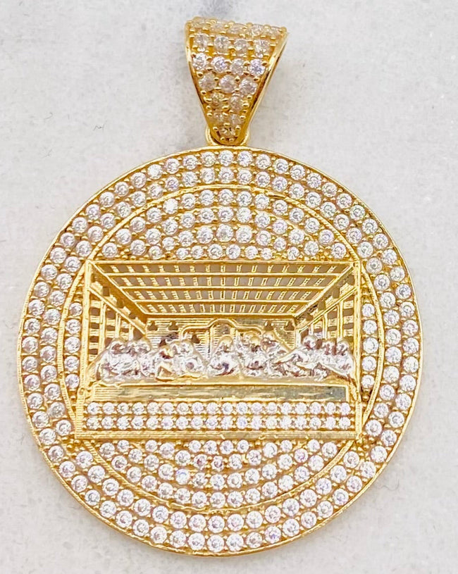 Medalla 14k. 3cm x 2cm