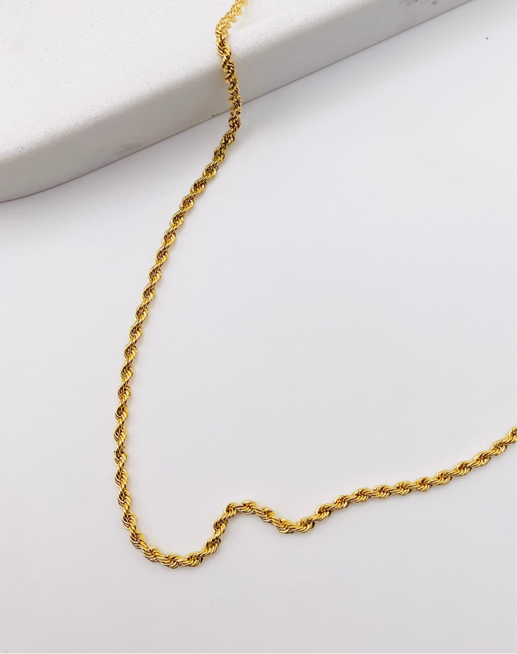 Cadena tejido soga 18k