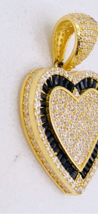 Medalla Corazón 14k, 3cm x 2cm